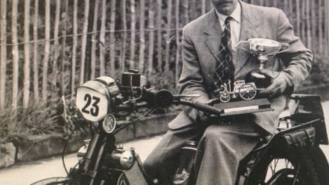 Capt Tom Moore